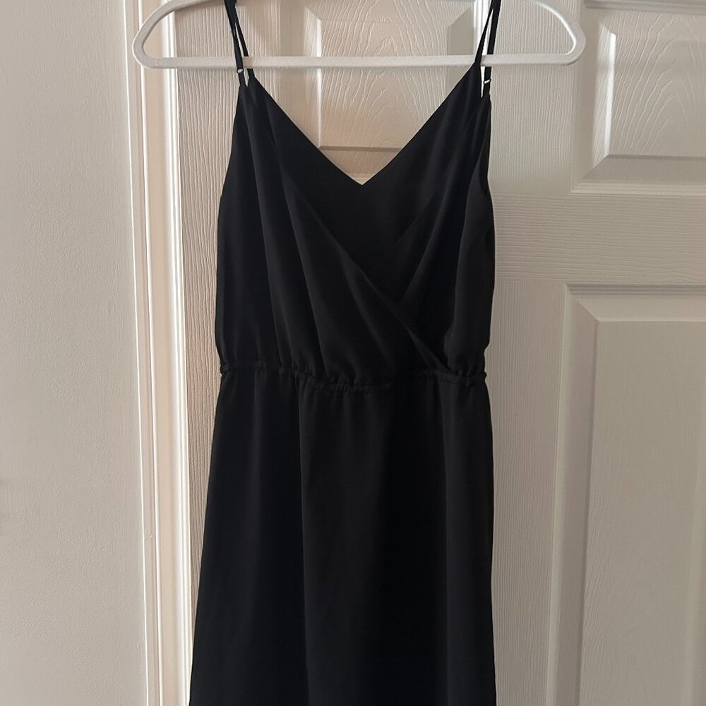 2/$20 Aritzia Babaton Casimir Black Dress X-Small